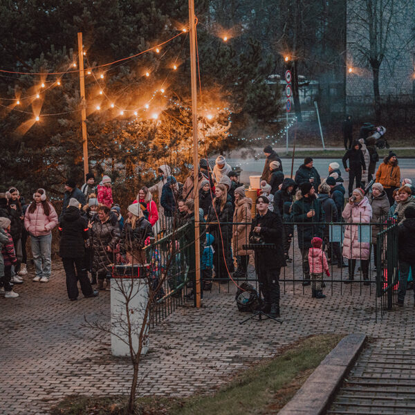 Gudrie vīri meklē Jēzu